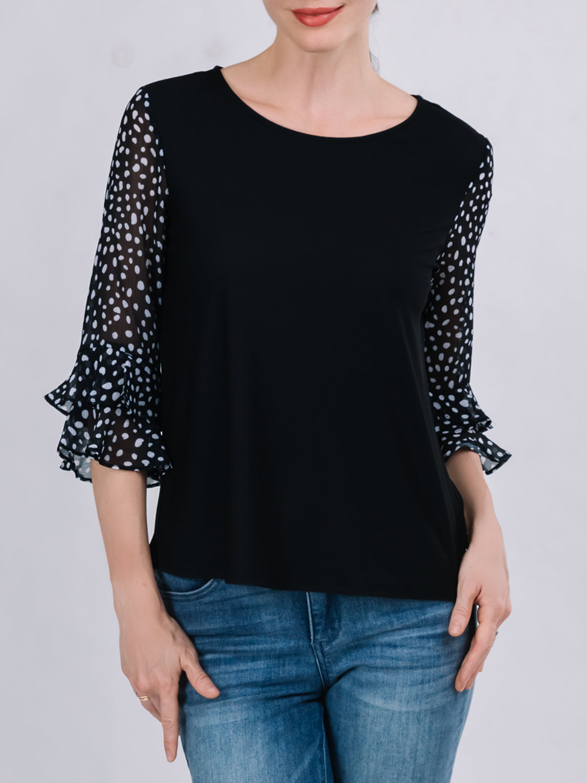 Round Neck Tiers Three - Quarter Sleeve Top